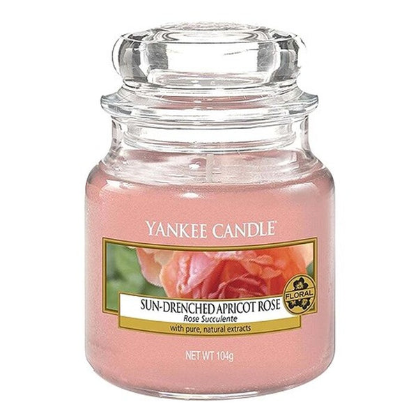 Sviečka Yankee candle Vyšisovaná marhuľhová růže